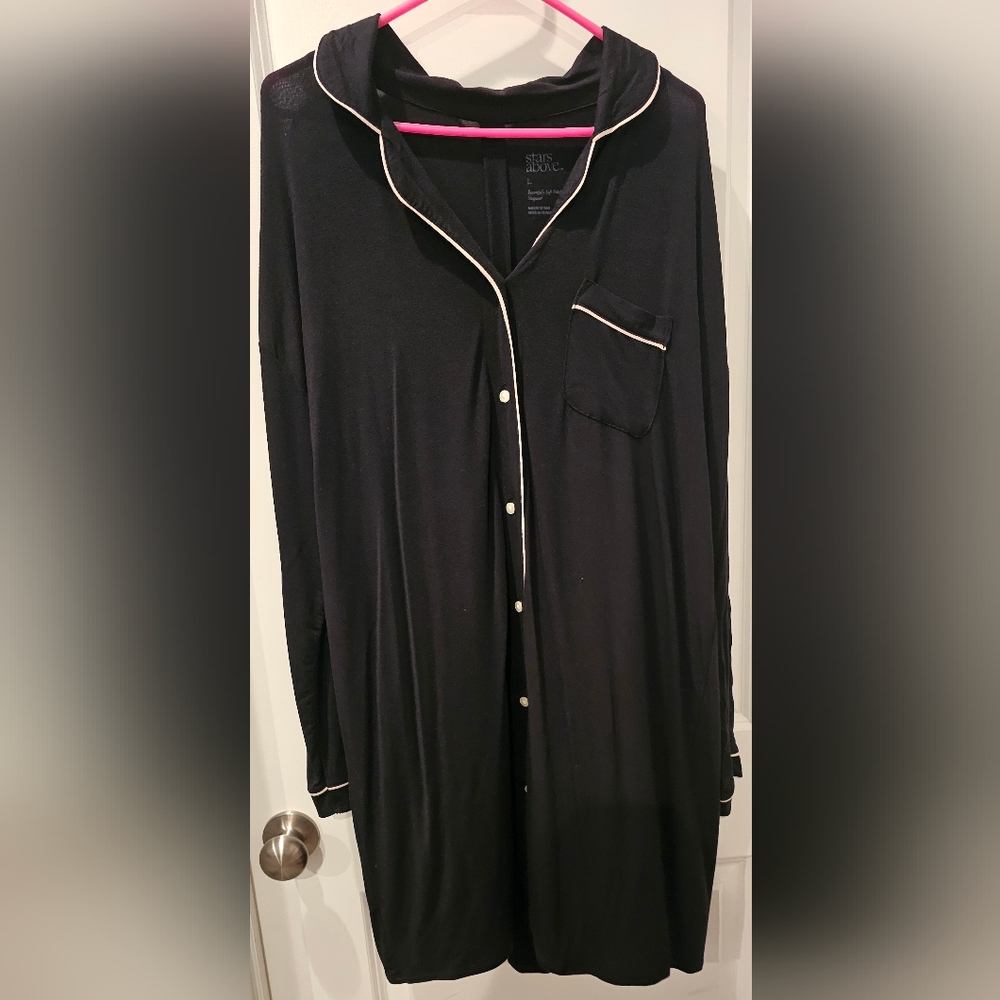 Womens Large sleep shirt